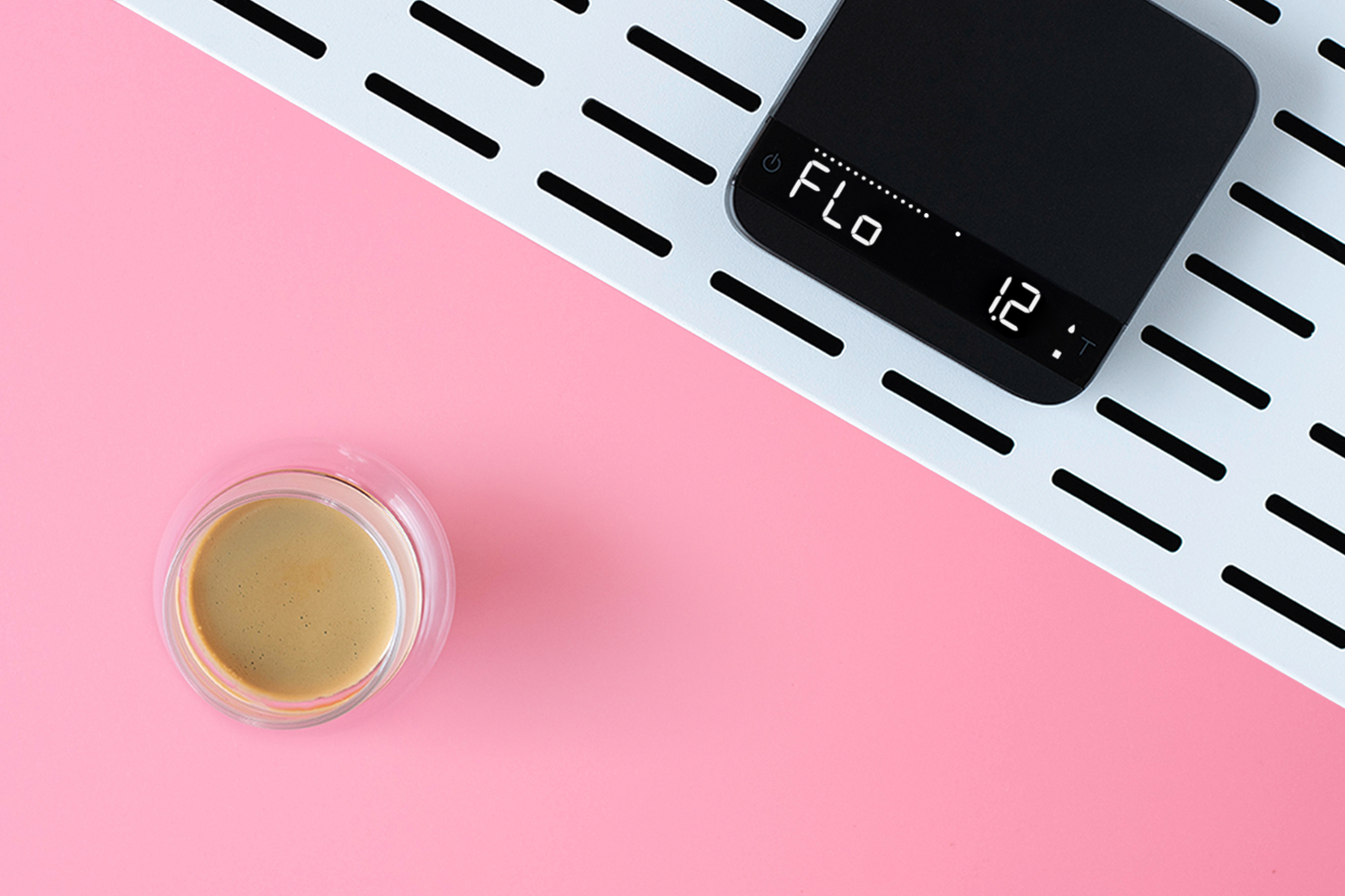 AL008_Acaia Lunar 2021 Black Lifestyle 3.jpg